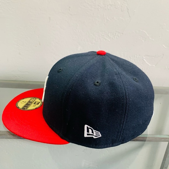 New era - Picture 2 of 3